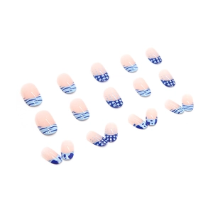 Blue sea salt dot pattern ballet round press-on nails set with wavy pop art designs