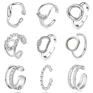 Set de 9 earcuffs minimalistas de acero inoxidable plateado con diversos acabados