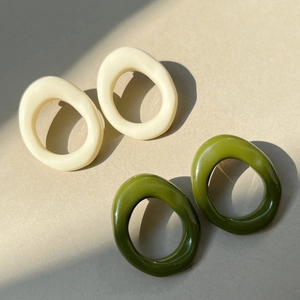 Geometric Oval Hollow Earrings With Silver Earring Post Retro Resin Minimalist Lightweight Fashion Jewelry For Women