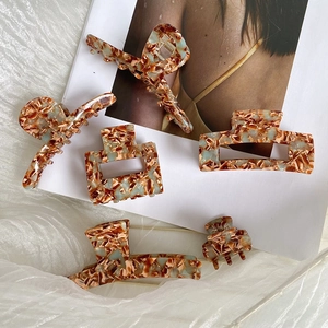 Hair Claw Clips Acetate Marble Tortoiseshell Hollow Out Vintage Hairpins Non-Slip Hair Clamps For Women Korean Style