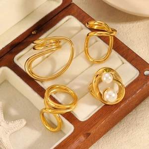 Geometric Abstract Twist Ring Stainless Steel 18K Gold Plated Irregular Line Minimalist Jewelry For Women