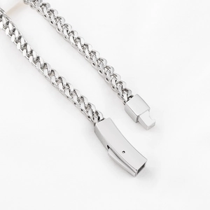 Bracciale a catena intrecciata quadrata da 4mm in acciaio inossidabile argento vintage per tutti