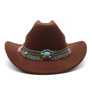 Chapeau de cowboy marron en feutre de laine avec pierre turquoise et perles ethniques