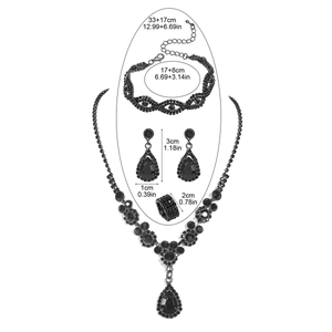 Elegante set di gioielli neri a goccia con dettagli su dimensioni di collana e orecchini