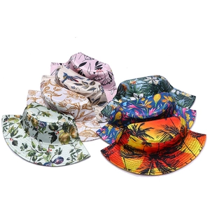 Women's Satin Printed Bucket Hat Wide Brim Sun Protection Hat Vintage Ethnic Floral Tropical Pattern Foldable Travel Basin Hat