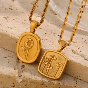 Collier Pendentif En Acier Inoxydable Tournesol Marguerite Plaqué Or 18K Relief Floral Géométrique Élégant Femmes Bijoux Rétro