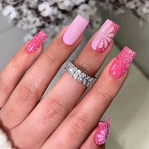 Press On Nails Pink Glitzer Blumenmuster Glänzend Lang Quadratisch Süßer Stil Falsche Nägel Für Frauen Elegante Maniküre Kunst