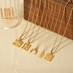 French Vintage 18K Gold Plated Stainless Steel Pendant Necklace For Women Portrait Sun Moon Snake Relief Square Medal Jewelry