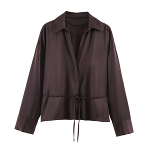 Chemisier Élégant En Satin Pour Femmes À Manches Longues Chemise Marron Café Unie Avec Taille À Cordon Revers Haut Lisse