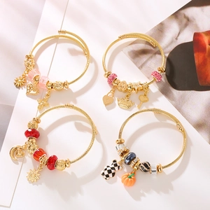 Vergoldete Legierung Edelstahl Strass Charm Armband Für Damen Verstellbare Perlen Herz Krone Stern Mond Armband Schmuck