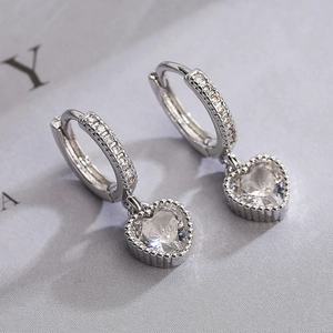 Exquisite gold-plated heart earrings with clear zircon stones and sparkling accents