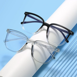 Lunettes anti-lumière bleue surdimensionnées avec monture dégradée noire et verres