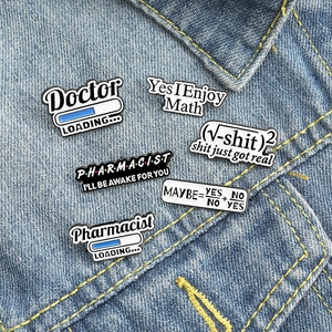 Cartoon Creative Math Equation Enamel Brooch Minimalist Formula Badge For Doctor Pharmacist Science Geek Jewelry Accessory Gift