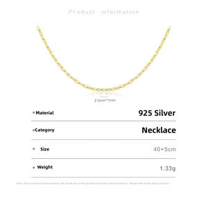 Detail view of 925 sterling silver box chain necklace with 40+5cm adjustable length