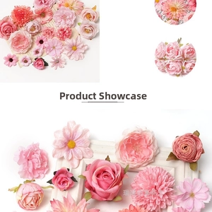 Detalle macro de varias cabezas de flores artificiales rosas para decoración DIY