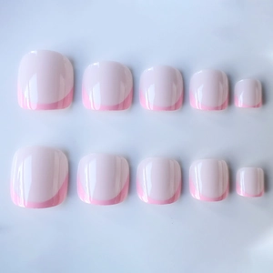 Unghie finte piedi French rosa classico con finitura lucida e forma quadrata corta
