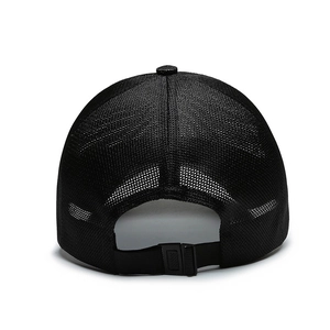 Casquette de baseball noire en maille respirante avec sangle réglable pour le plein air