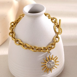 18K gold-plated stainless steel sun face charm bracelet with O-chain and OT toggle clasp