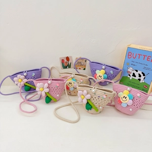 Kids Woven Crossbody Bag Cute Handmade Flower Artificial Pearl Shoulder Pouch For Girls Lightweight Travel Purse