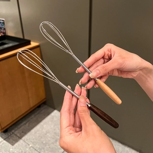 Japanese style stainless steel whisk with ergonomic wooden handle for home baking