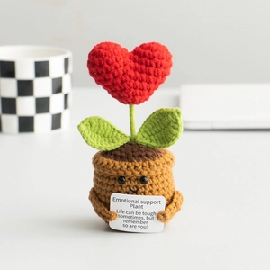 Mini planta de ganchillo roja con tarjeta de apoyo emocional para decoración de mesa