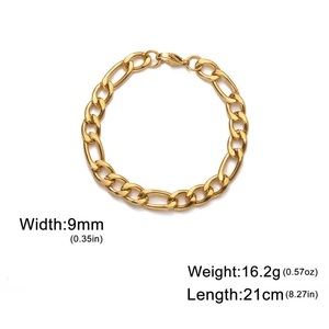 Detail view of 9mm gold Figaro chain bracelet with precise width and weight measurements