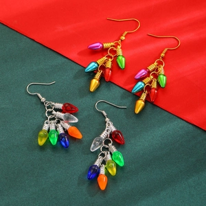 Détails de boucles d'oreilles Noël avec mini ampoules colorées et crochets métal