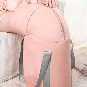 Portable pink foldable foot soak bag with knee protection and thermal insulation