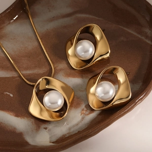 Irregular Geometric Stainless Steel Artificial Pearl Jewelry Necklace Earrings PVD Gold Plated Elegant Waterproof For Women