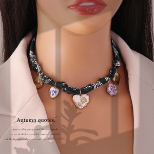 Green floral silk scarf choker necklace with vintage gold heart and rose pendants
