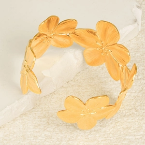 Minimalist 18K gold plated stainless steel open bangle featuring floral petal design