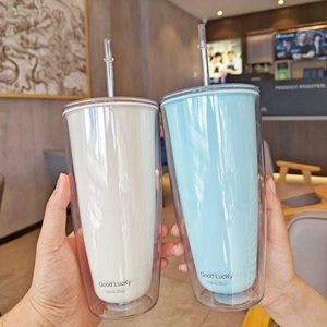 Dual-layer 750ml plastic straw cups in white and light blue with Good Lucky print