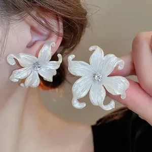 White Flower Stud Earrings Zircon Large Artificial Pearl Luster Acrylic Petals And 925 Sterling Silver Earring Post Elegant Jewelry