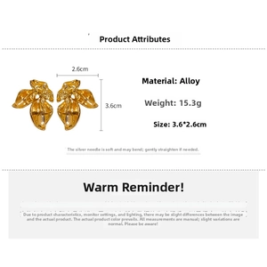 Detailed size specifications for gold flower petal earrings with alloy and silver needle