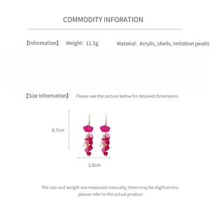 Infos de taille pour boucles d'oreilles fleur et perle : hauteur 8,7 cm et largeur 1,8 cm