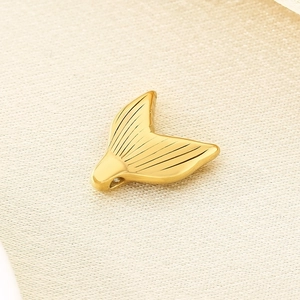 Polished 18k gold plated stainless steel mermaid tail pendant for DIY jewelry making