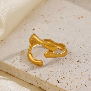 Irregular wave open ring in 18K gold plated stainless steel for women with glossy finish