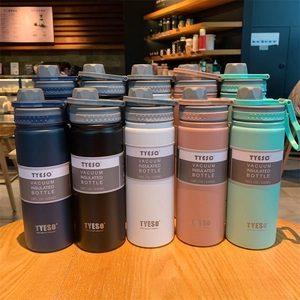 Detailed collection of 530ml TYESO vacuum insulated water bottles in five vibrant colors