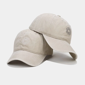 Vintage washed cotton baseball cap with sunflower embroidery in black and white styles