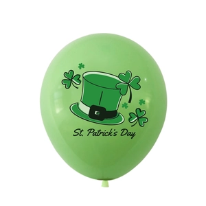 Green St. Patrick's Day balloon with shamrock and lucky leprechaun hat pattern