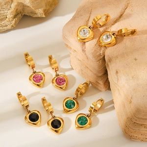 18K gold-plated stainless steel heart earrings with colorful zircon stones on stone