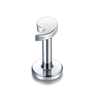 Piercing per labbra in acciaio inossidabile con design unico a virgola su sfondo bianco
