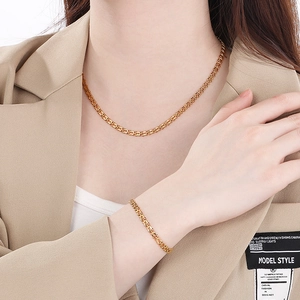 Fashionable gold stainless steel square link necklace and bracelet set for women