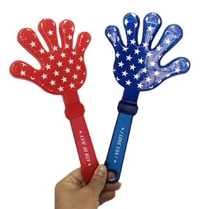 Main applaudisseur en plastique rouge et bleu pour la fête nationale américaine