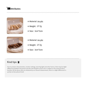 Detailed size and material specifications for 3cm acrylic drop earrings weighing 27.7g