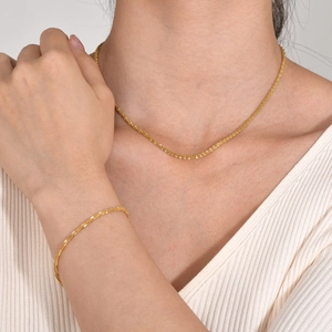 Minimalist gold titanium snowflake chain necklace and bracelet set for women