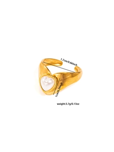 Detail shot of hollow star ring showing dimensions 1.7cm diameter and 3.7g weight