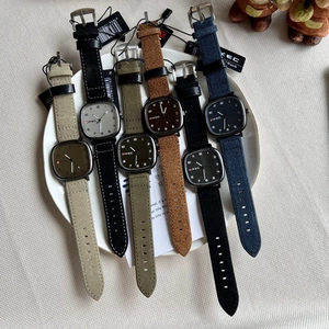 Square dial quartz watch set with six suede straps in various colors for casual wear