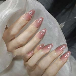 Unghie Finte A Pressione Sfumate Rosa Cat Eye Forma Mandorla Linea Dorata Francese Eleganti Per Donne