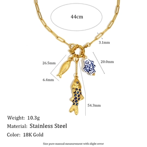 Collier en acier inoxydable plaqué or 18 carats avec pendentifs poissons et dimensions
